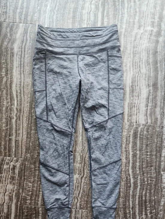Athleta gray jogger leggings with pockets Size Medium - Picture 1 of 6